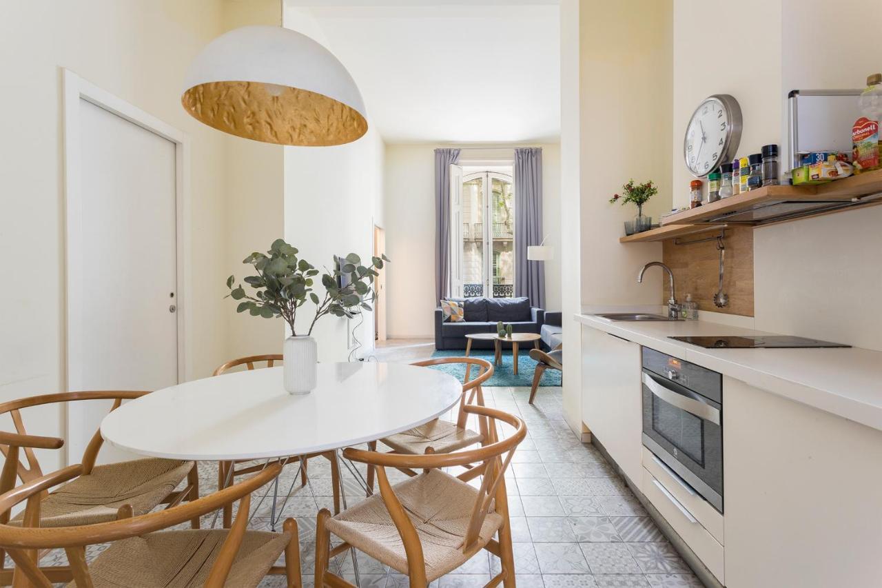The Barcelona Centric Apt By Maison Pinata מראה חיצוני תמונה