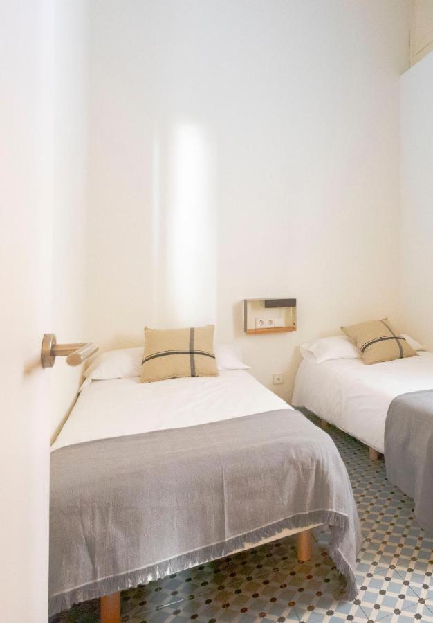 The Barcelona Centric Apt By Maison Pinata מראה חיצוני תמונה