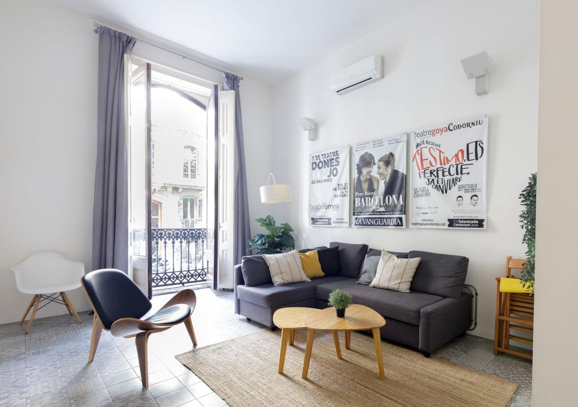 The Barcelona Centric Apt By Maison Pinata מראה חיצוני תמונה